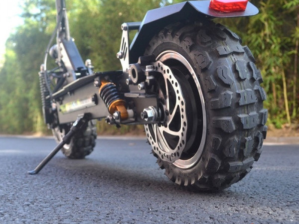 Обзор электросамоката Ultron T11 Обзор электросамоката Ultron T11